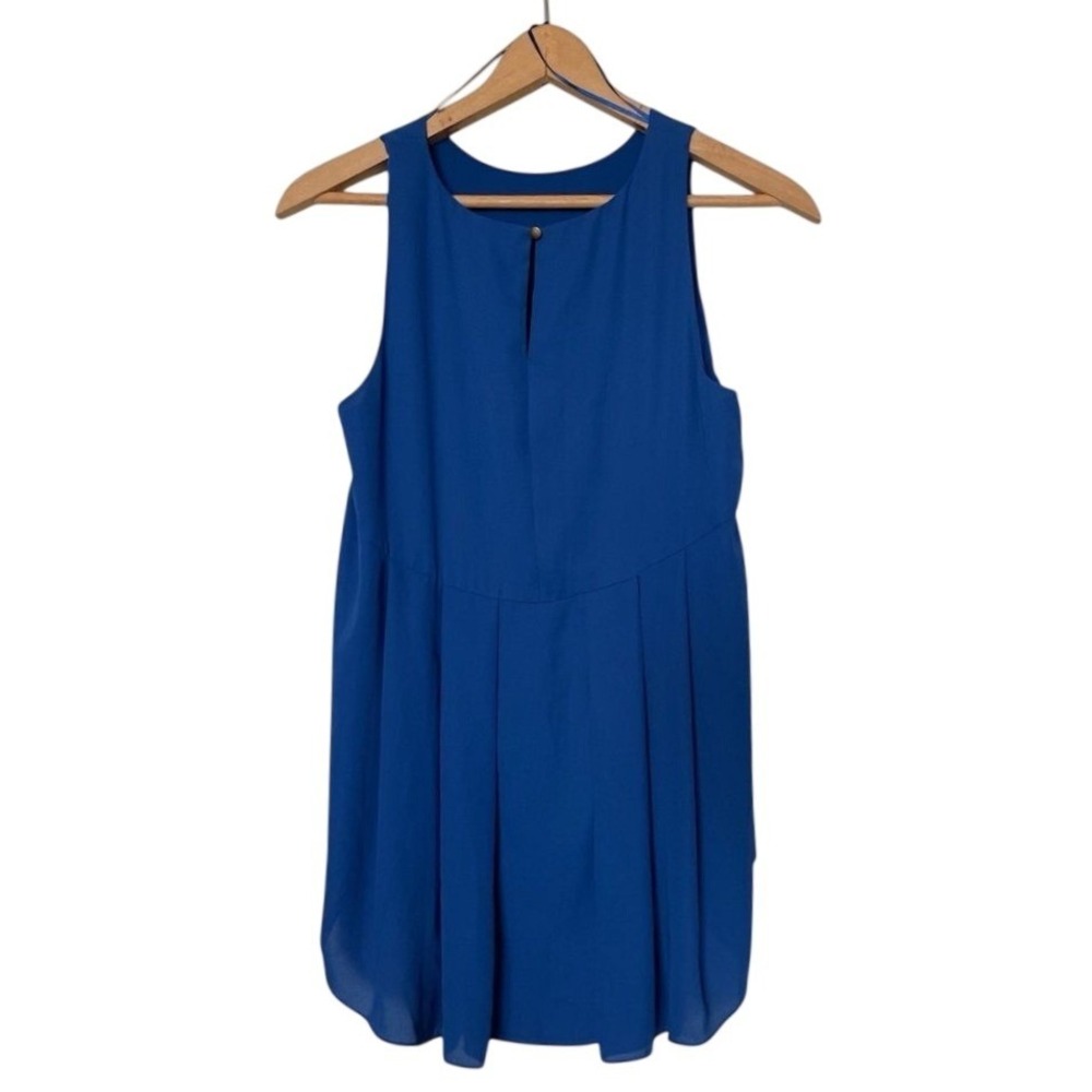 Vince Camuto Top Womens Medium Blue High-Low Pleated Sleeveless Shell EUC